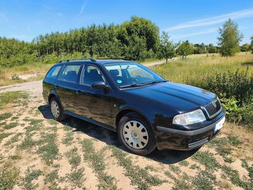 Škoda Octavia Tour 1.6.
