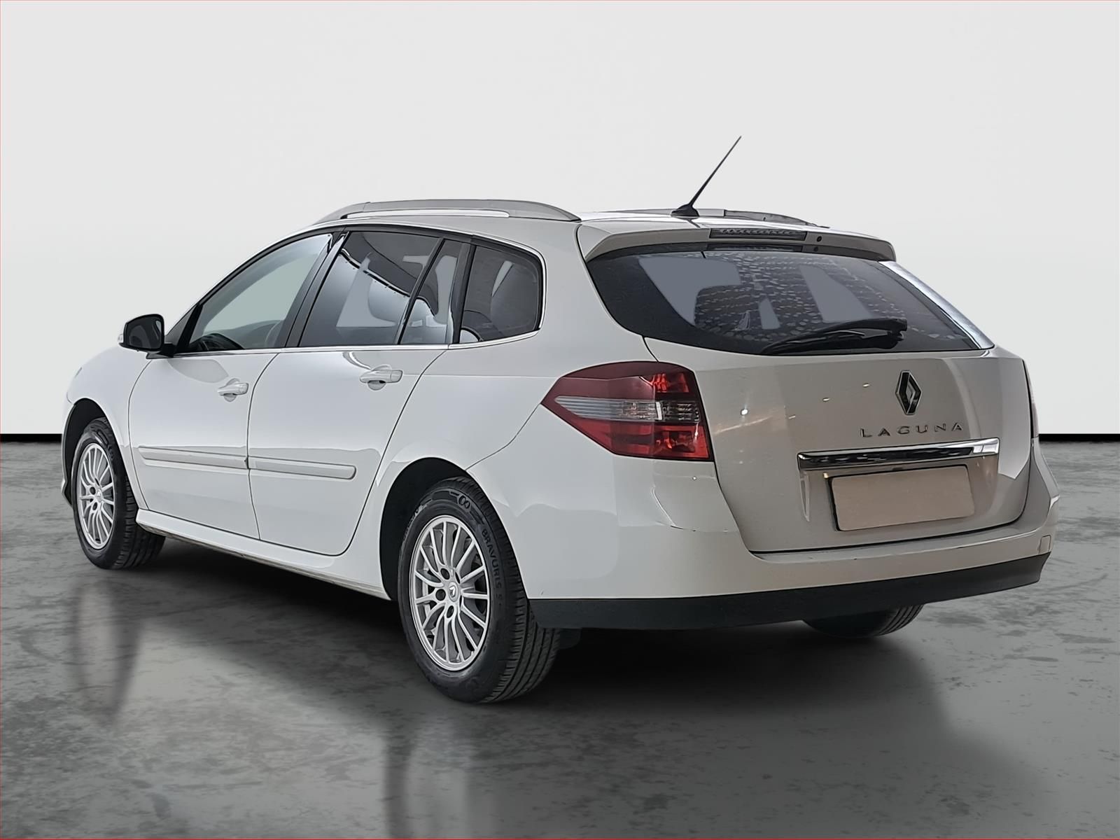 Renault Laguna, 1.5 dCi, Kožené sedačky - fotka 4