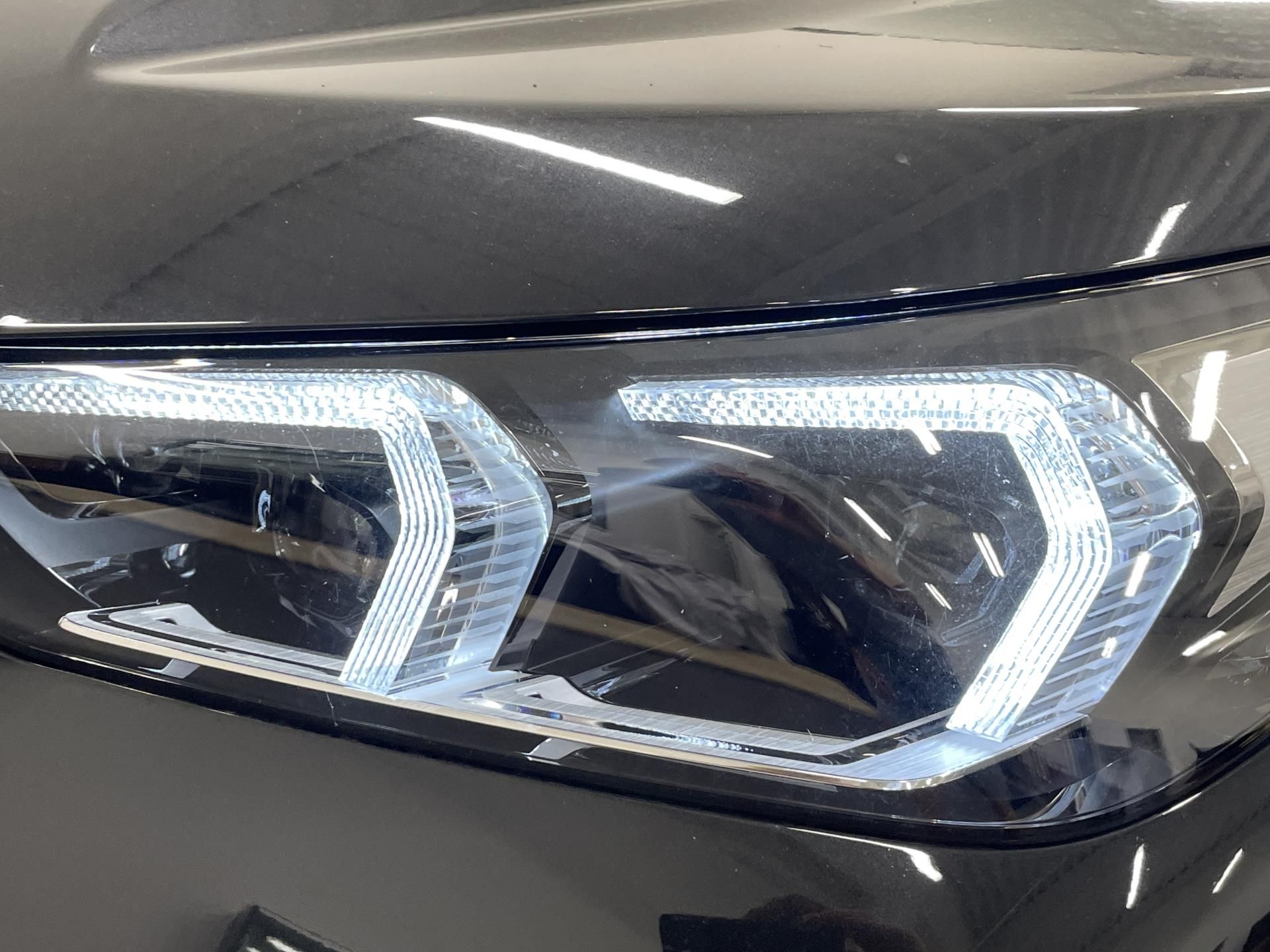 BMW X1, X1 sDrive18i Mpaket - fotka 5