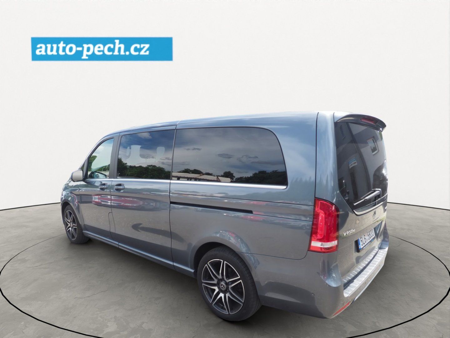 Mercedes-Benz Třídy V, 250d 4Matic, 360 Kamera - fotka 2