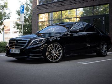 Mercedes-Benz S500 4-matic L