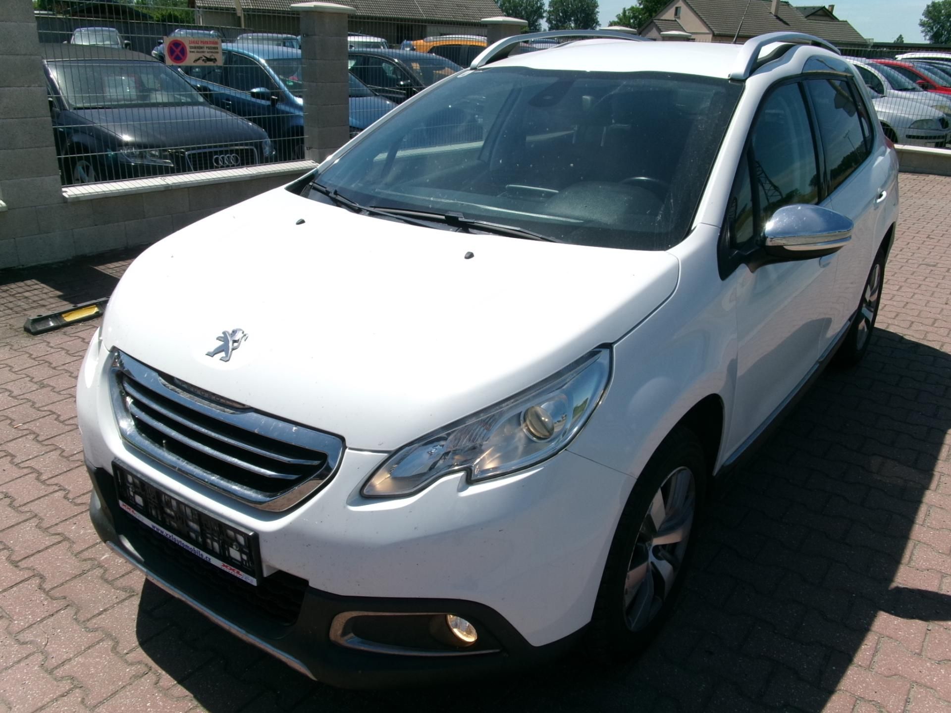 Peugeot 2008, 1,6 BlueHDI AC TEMP USB