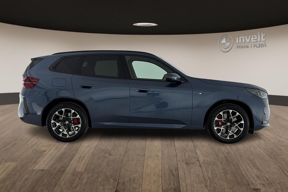 BMW X3, xDrive40d - fotka 2