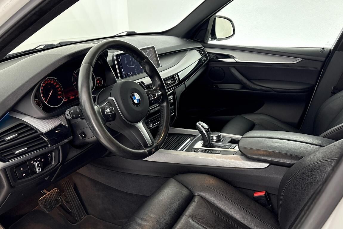 BMW X5, xDrive30d - fotka 6