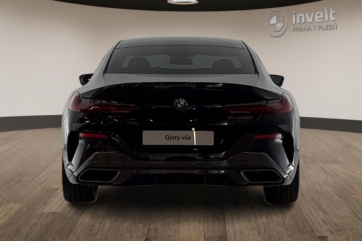 BMW Řada 8, M850i xDrive - fotka 4