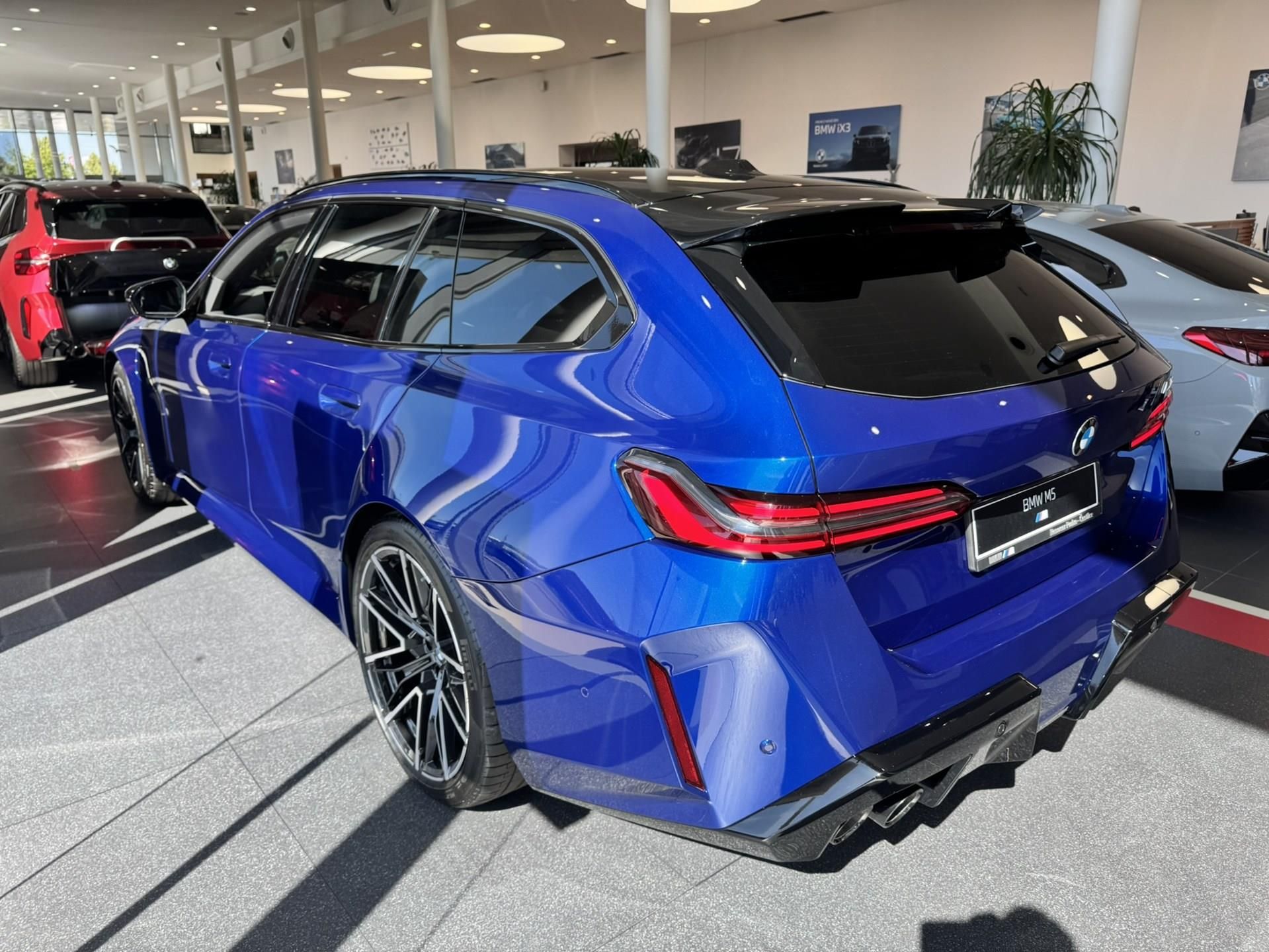 BMW M5, M5 Touring - fotka 4