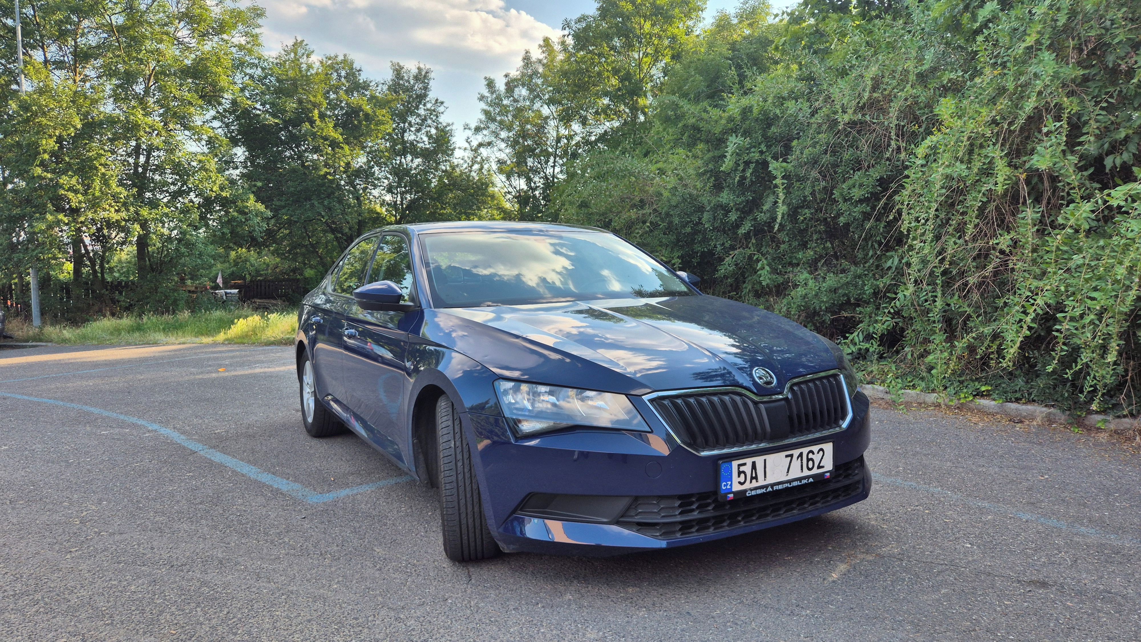 Škoda Superb