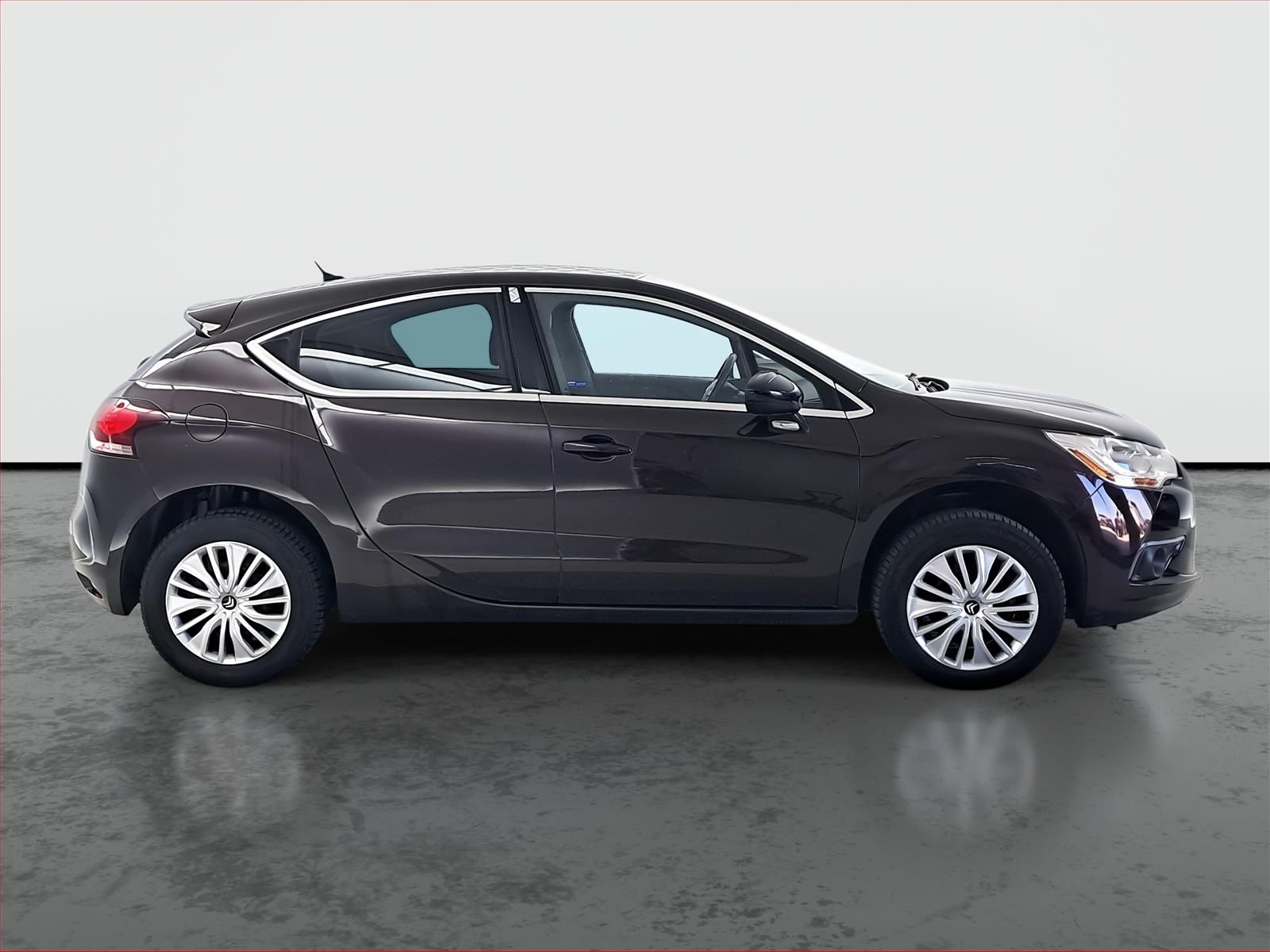 DS 4, 1.6 e-HDi, po STK, Tažné - fotka 6