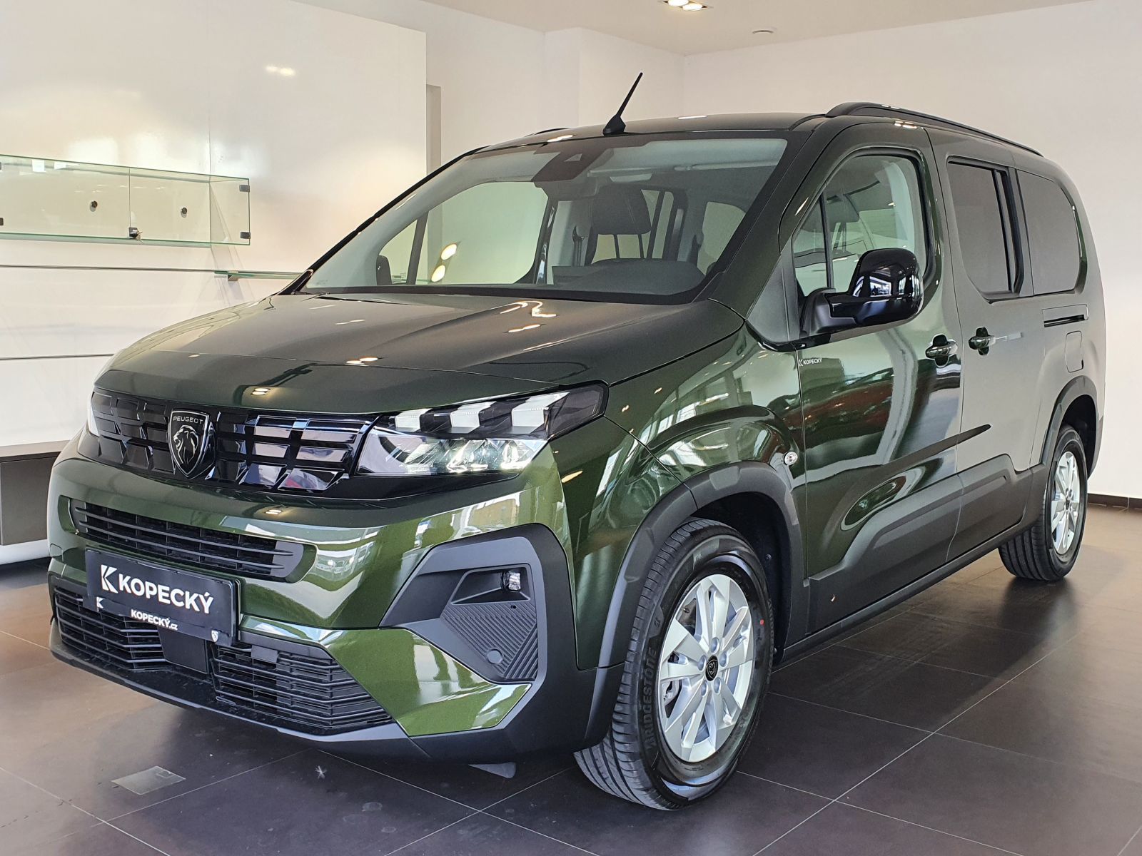 Peugeot Rifter, LONG ALLURE BlueHDi 130 S&S MA