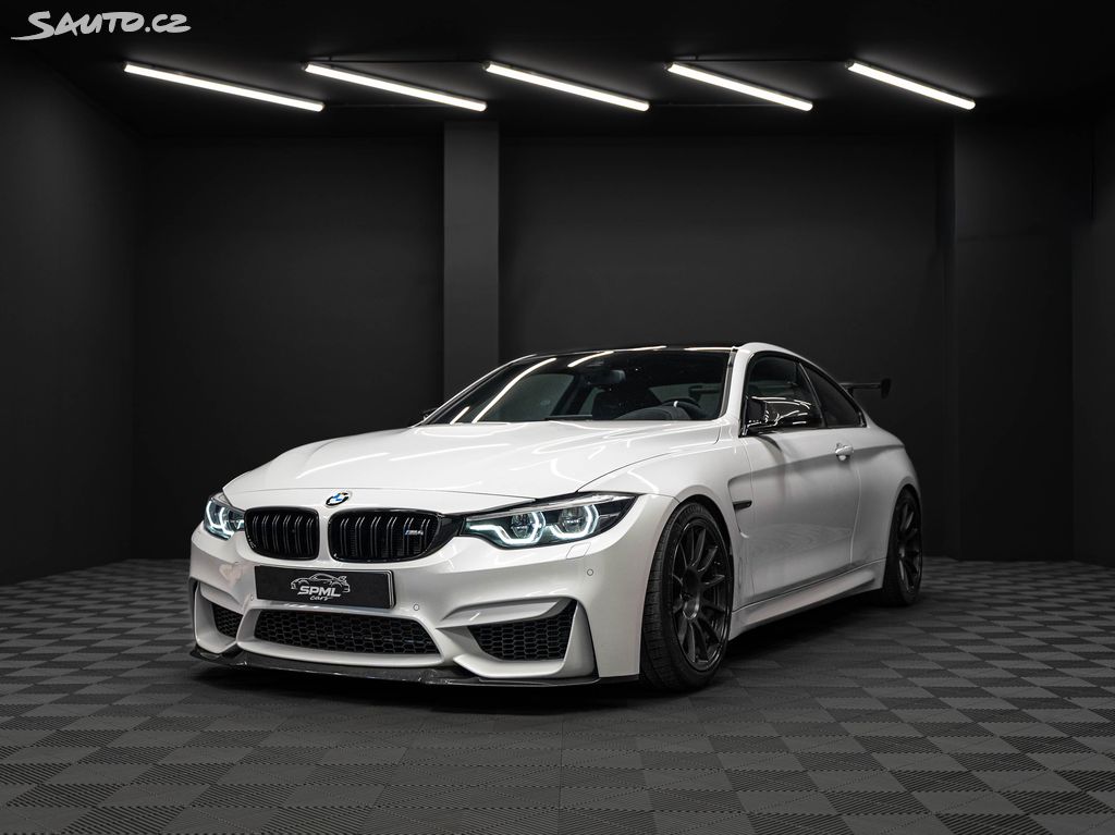 BMW M4, M4 Track