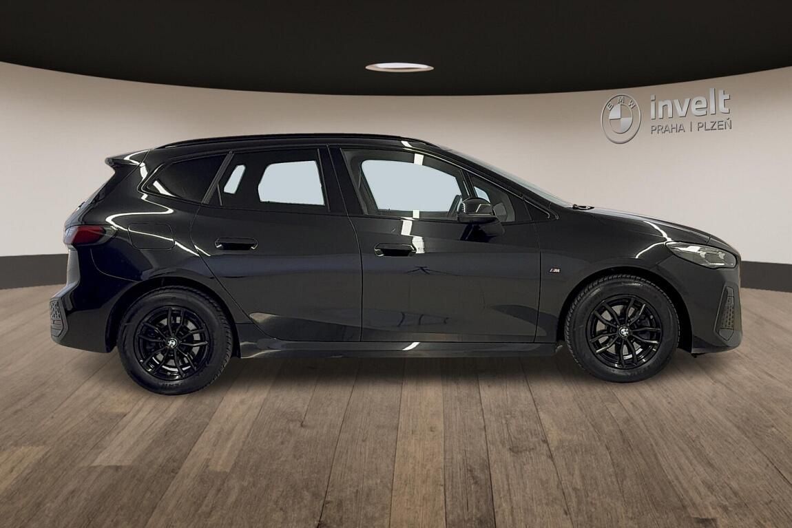 BMW Řada 2, řady 2 | 218d - fotka 2