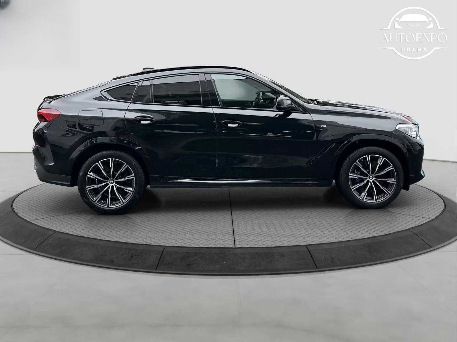 BMW X6, 40d M-SPORT - fotka 4