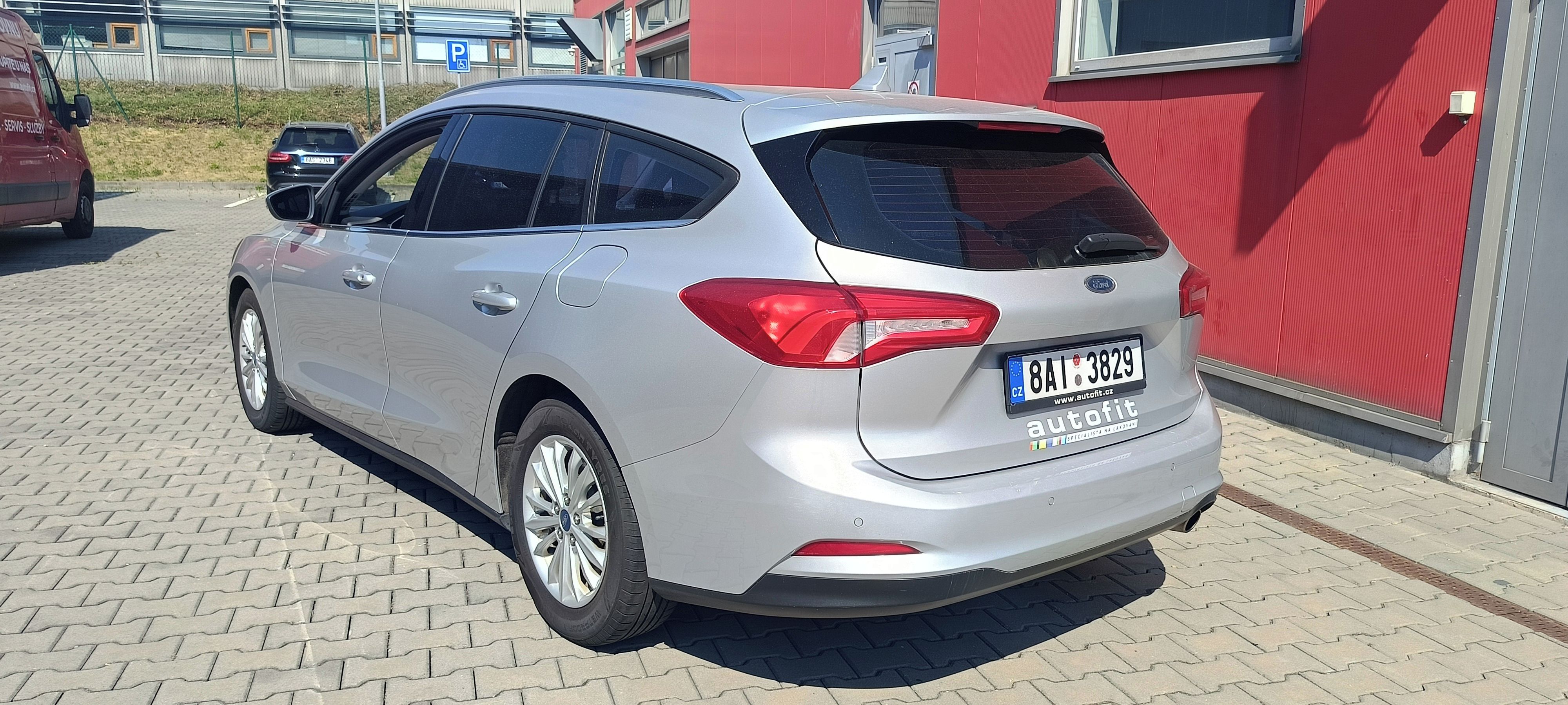 Ford Focus - fotka 4