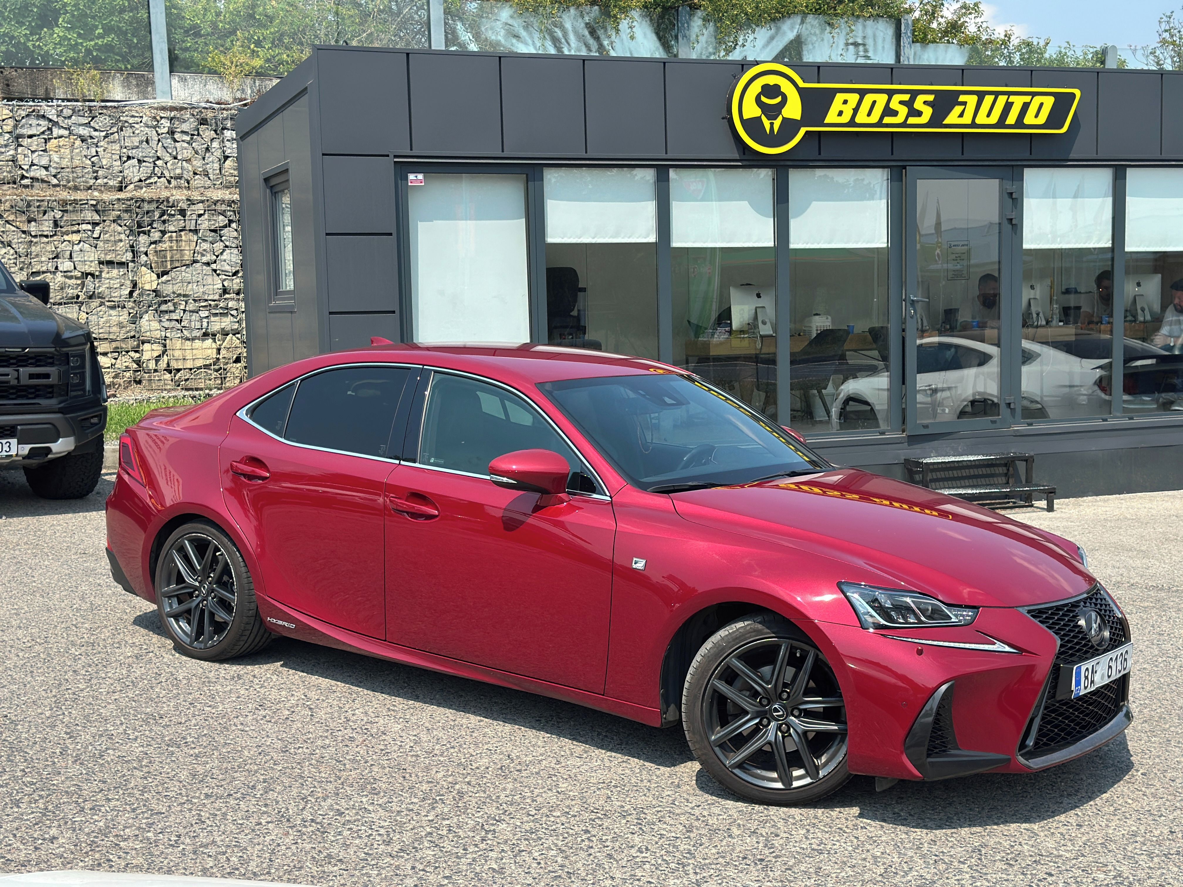 Lexus IS, Lexus IS 300h 2020