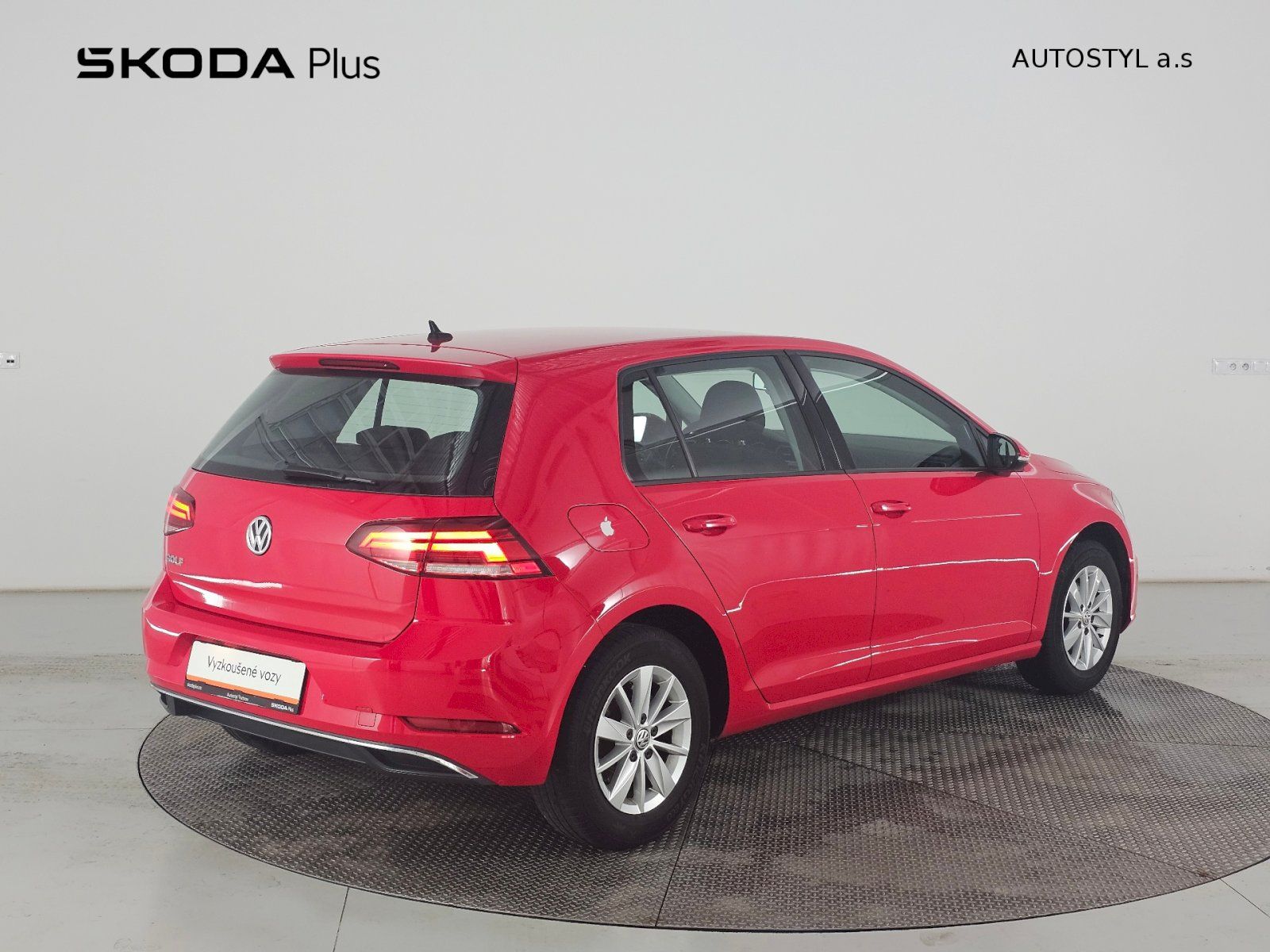 Volkswagen Golf, 1.0TSI 81kW 6MT - fotka 2