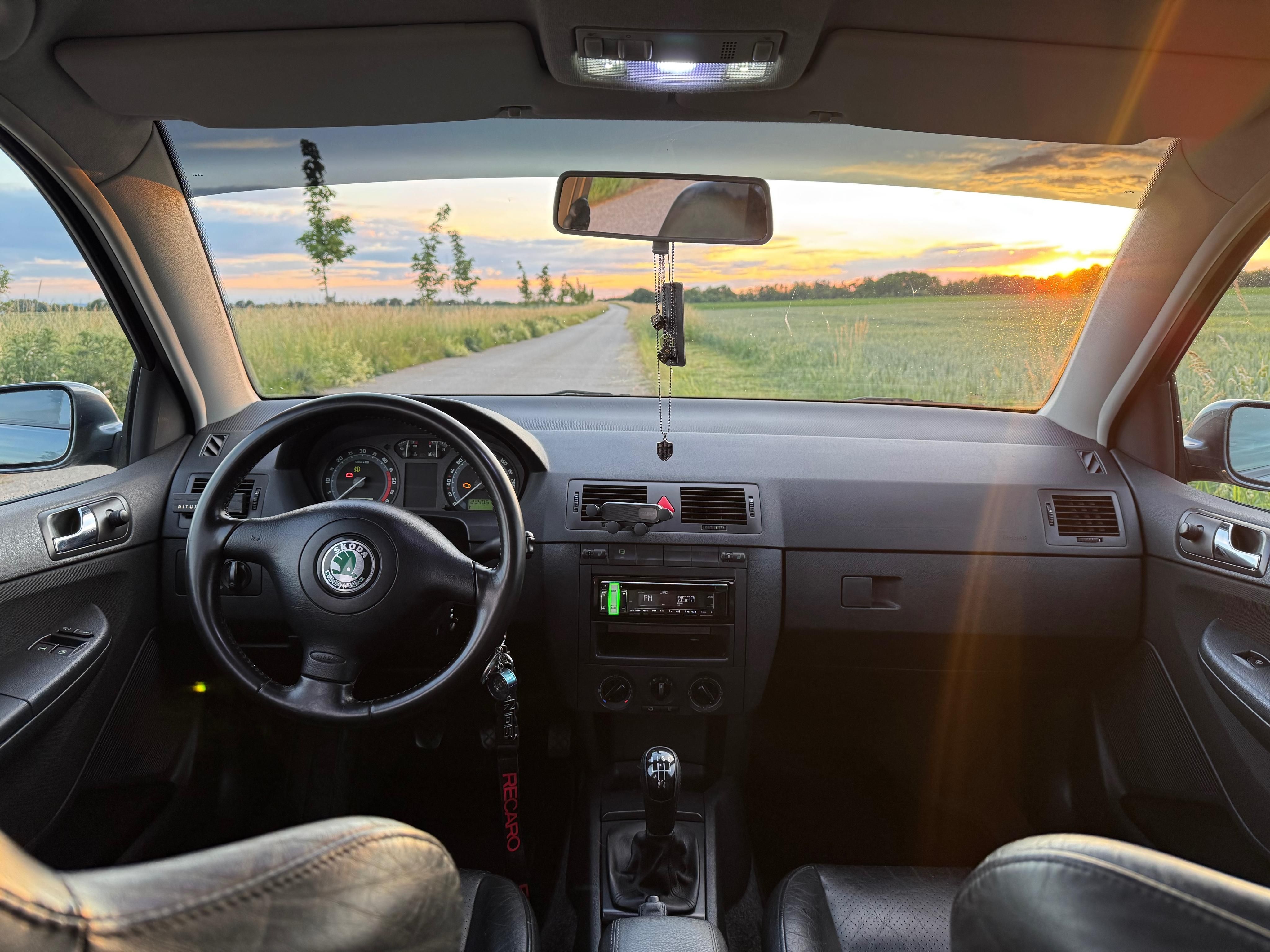 Škoda Fabia, 1.4 TDI 55kw po VELKÉM SERVISU - fotka 6