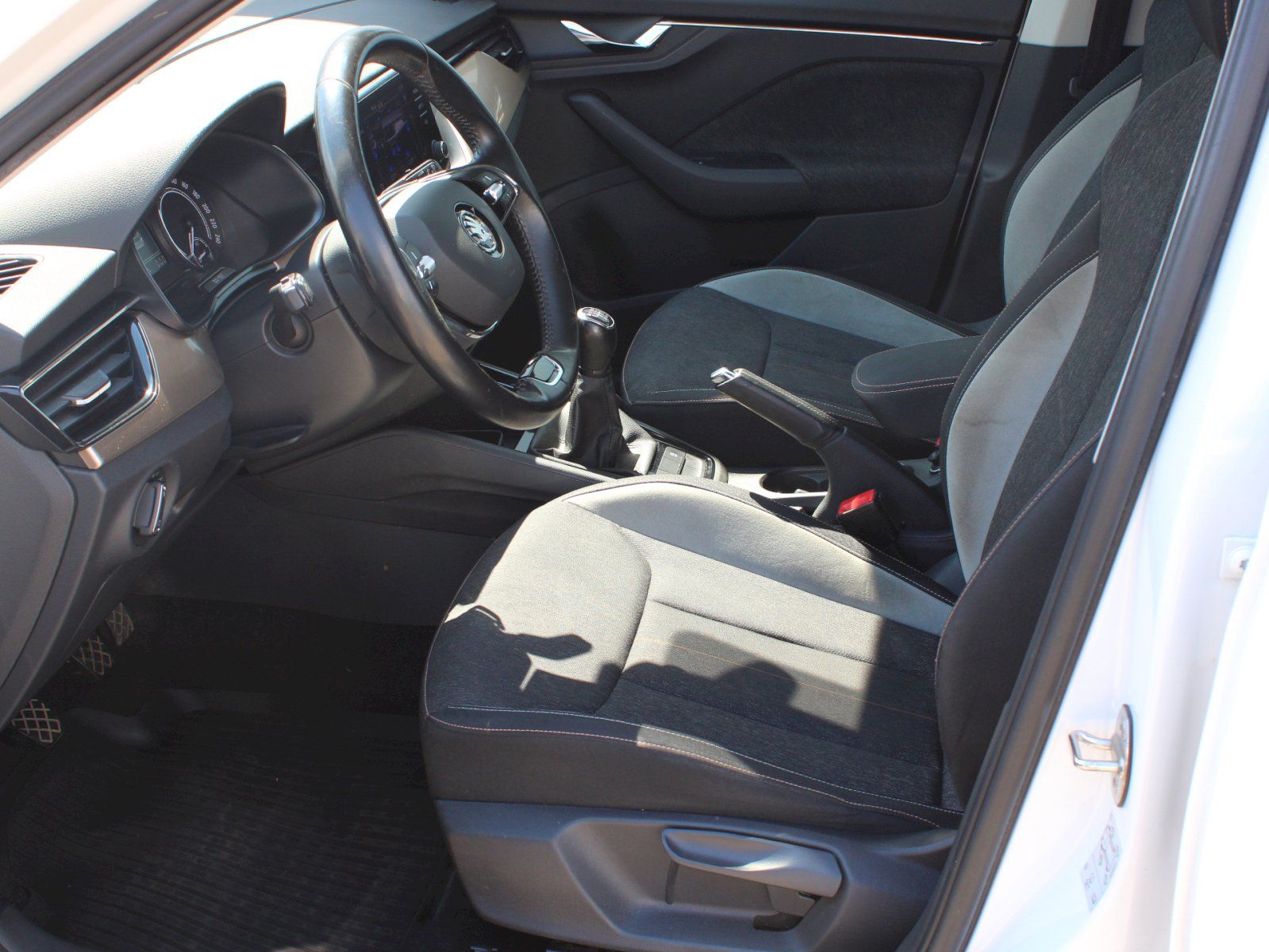 Škoda Kamiq, 1.0 TSI 81 kW Style - fotka 6