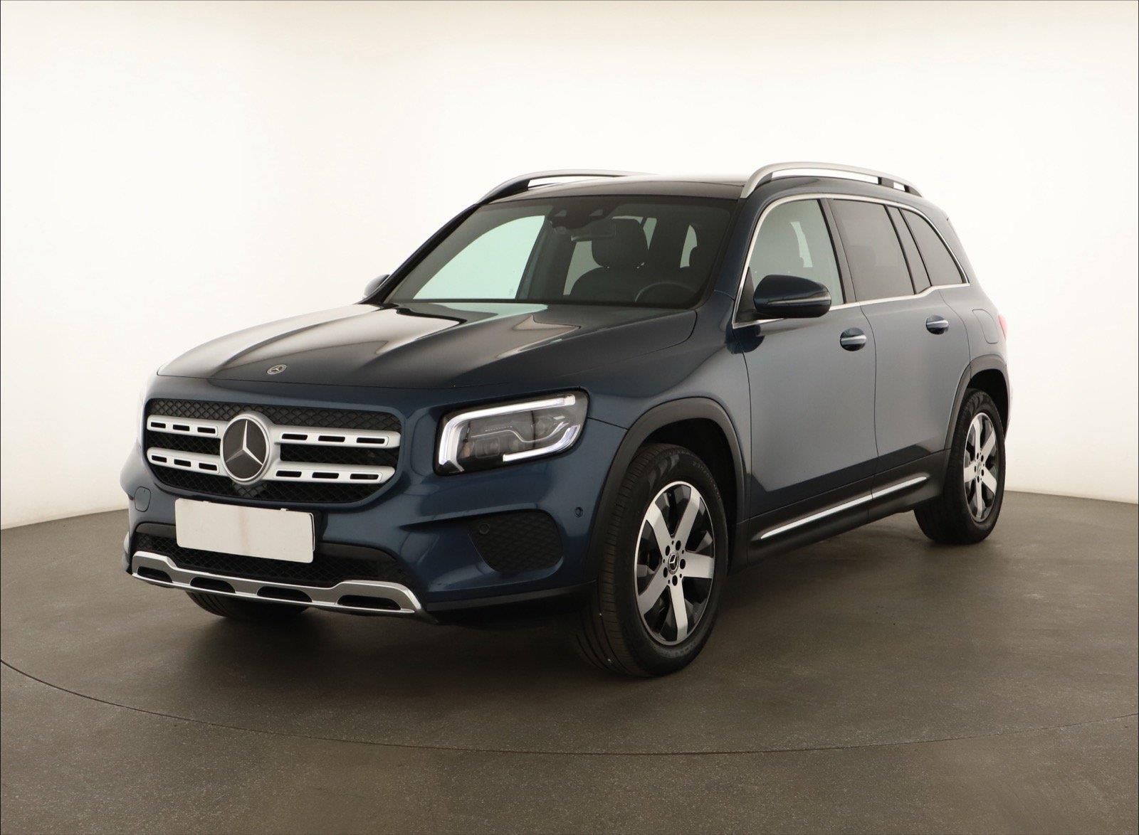Mercedes-Benz GLB, GLB 200 d, Automat, 7 míst, ČR - fotka 2