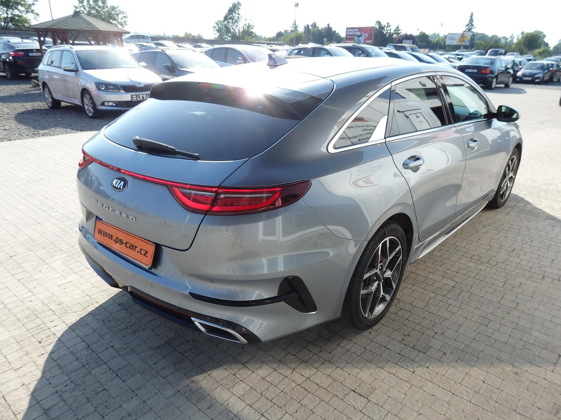 Kia ProCeed, 1.5 T-GDI 1. MAJITEL GT-LINE - fotka 4