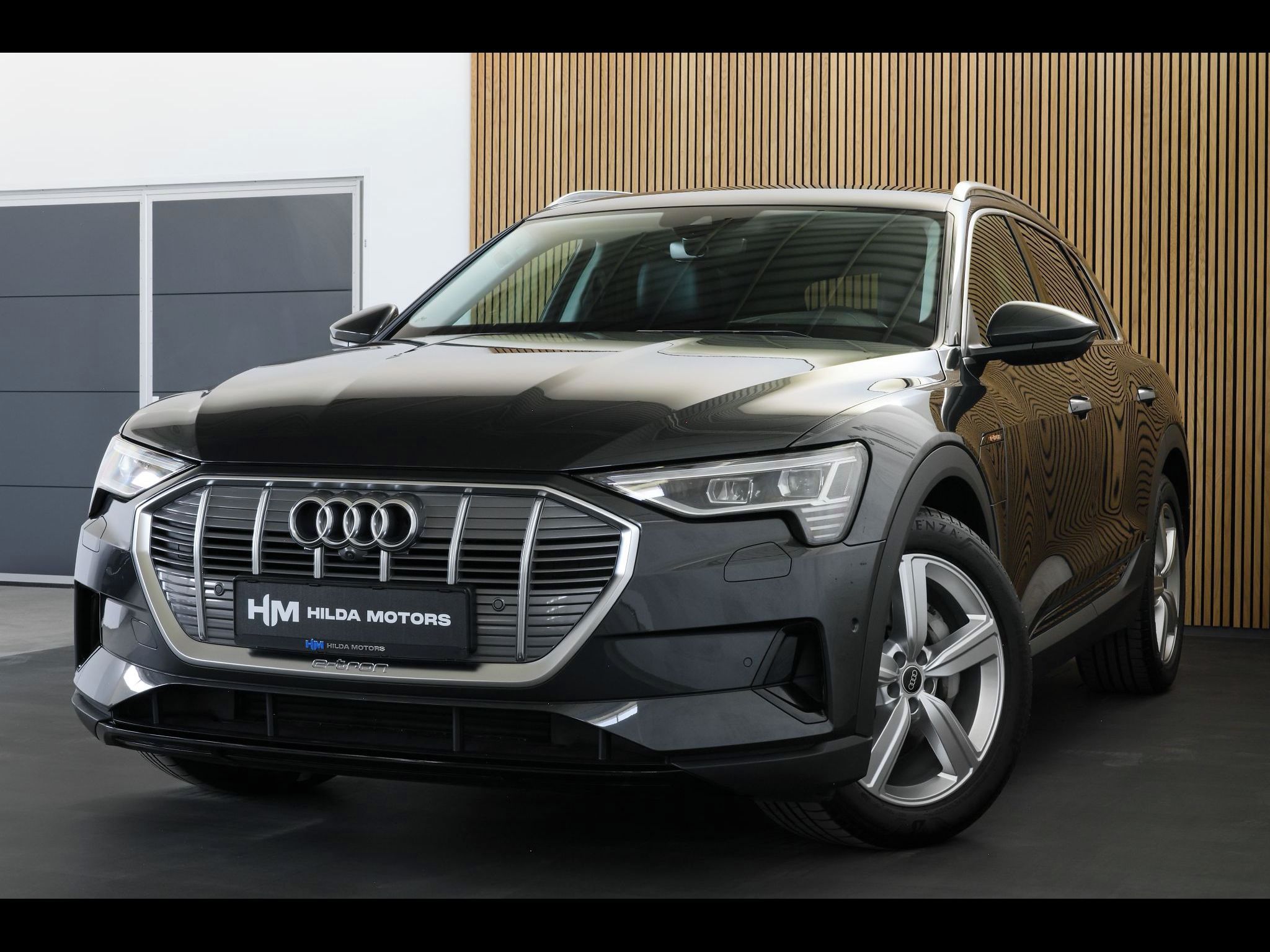 Audi e-tron, 55 300kW NightV B&O HUD ZÁRUKA - fotka 4