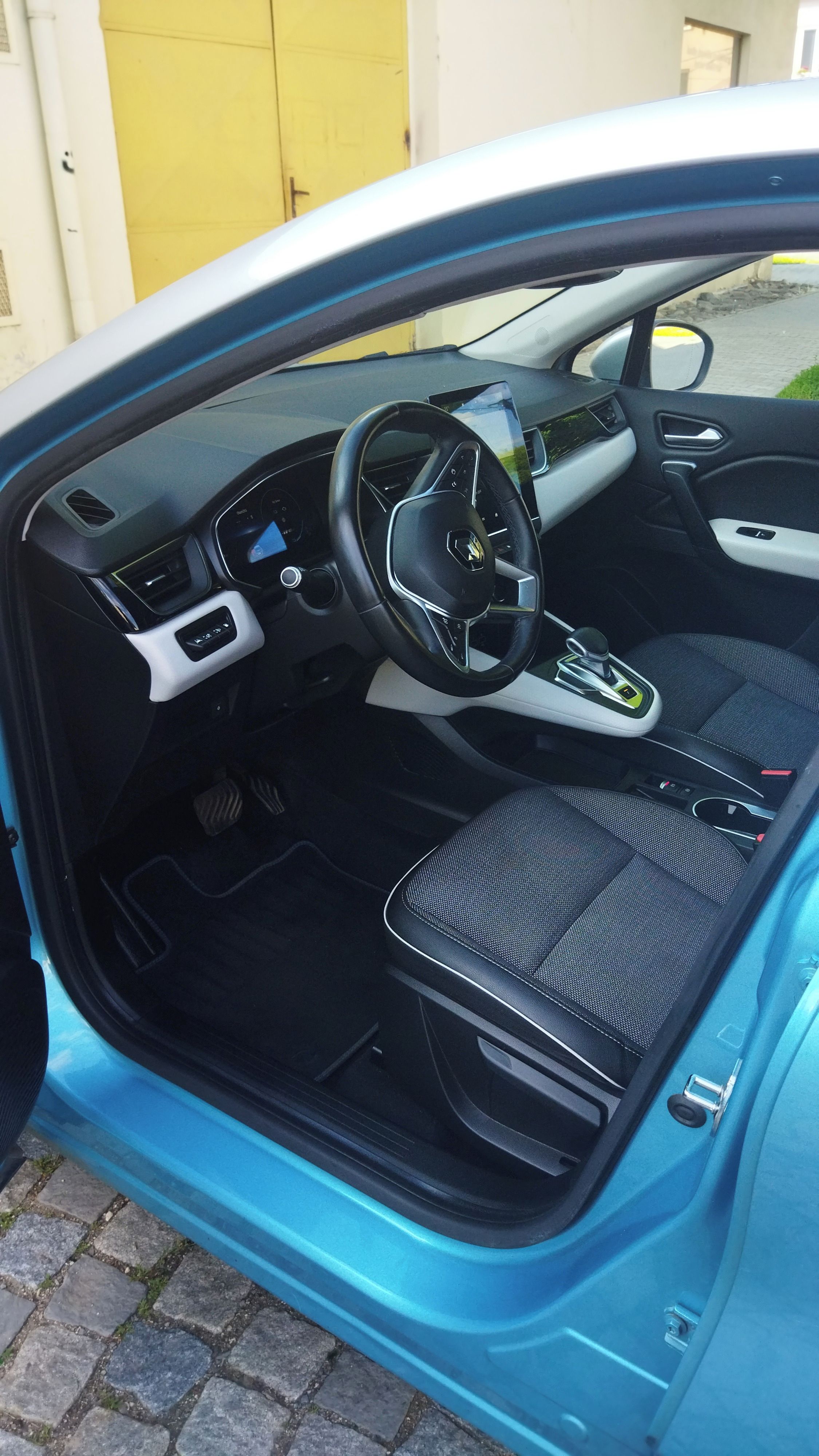 Renault Captur - fotka 6