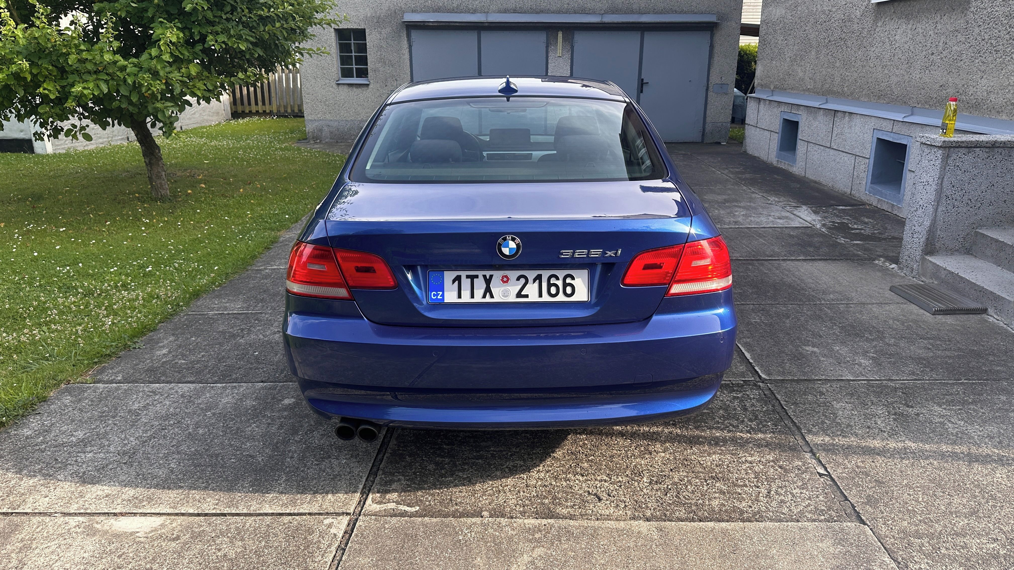 BMW Řada 3, BMW E92 325xi 160kW manual - fotka 5