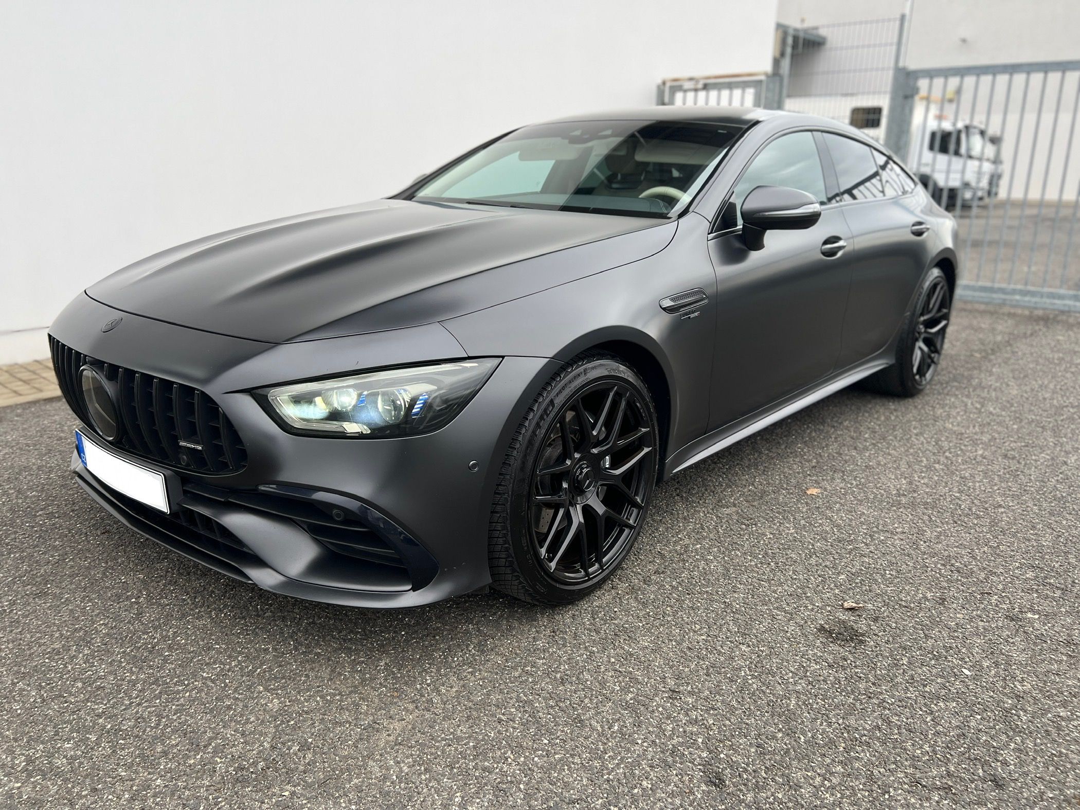 Mercedes-Benz AMG GT, 4MATIC+ - fotka 2
