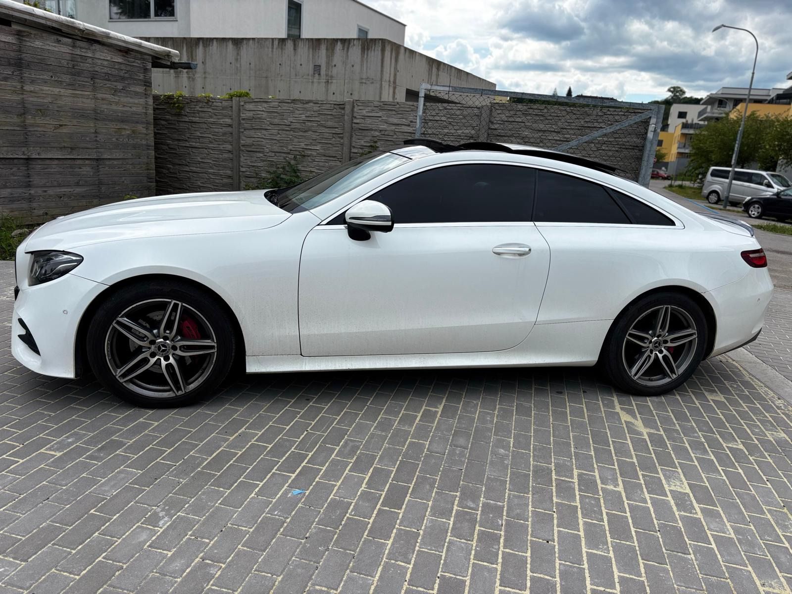 Mercedes-Benz Třídy E, 220D 143KW, AMG,DPH,COUPE,LED, - fotka 4