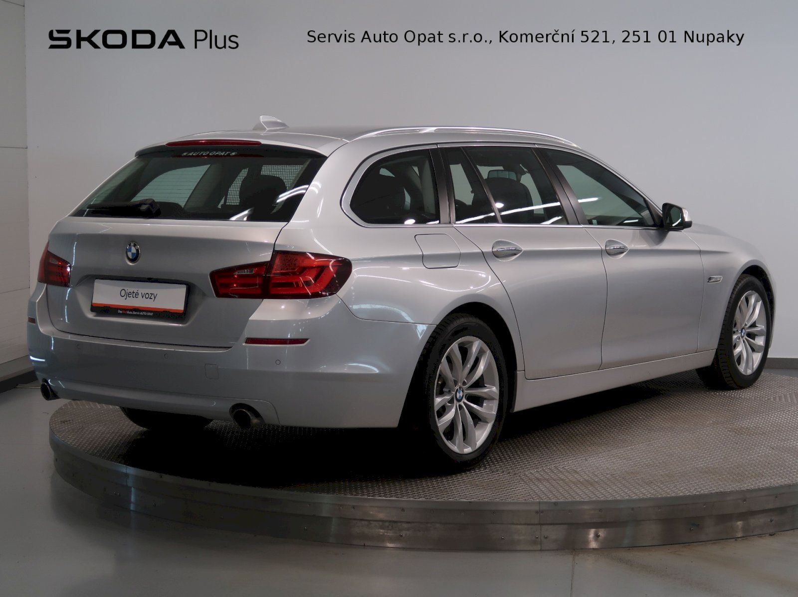 BMW Řada 5, 535d 230KW NAVI XENON - fotka 2