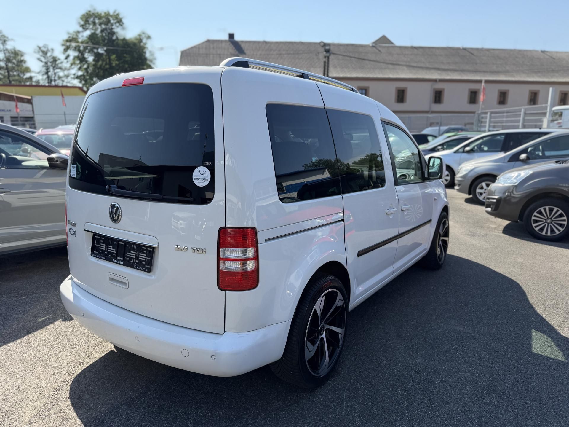 Volkswagen Caddy, 2.0 TDI, 103kw, DSG - fotka 3