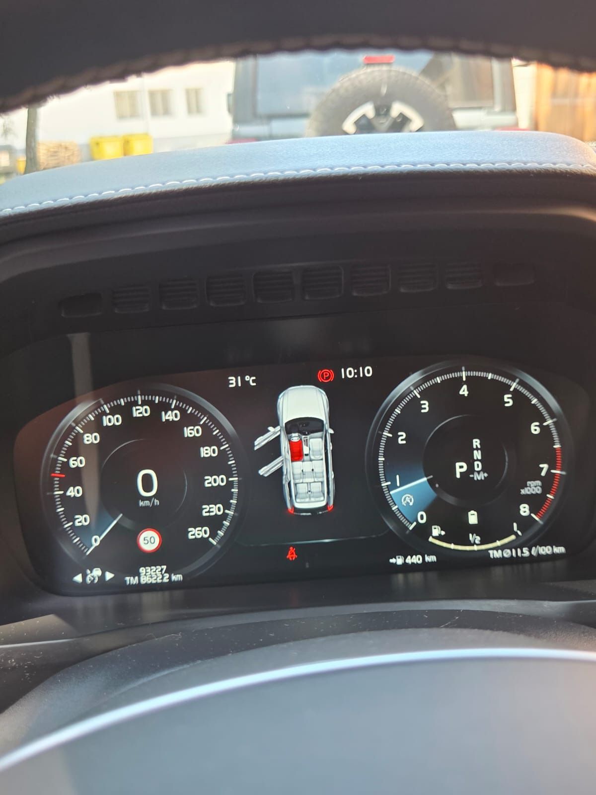 Volvo XC90, 2L benzin B6 AWD R-Design - fotka 6