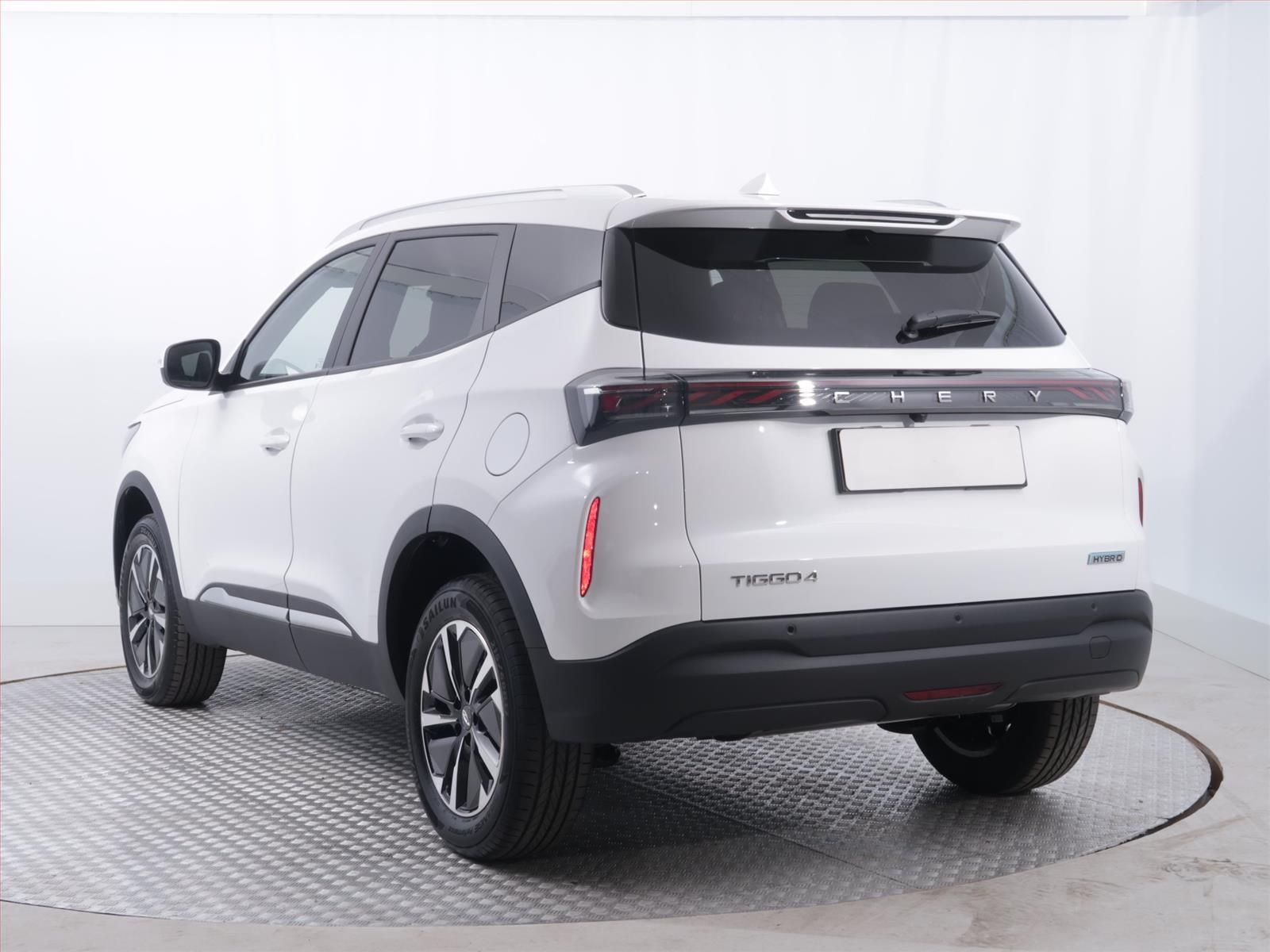 Chery Tiggo 4 HEV, 1.5 Hybrid, Unique, UNIQUE - fotka 4
