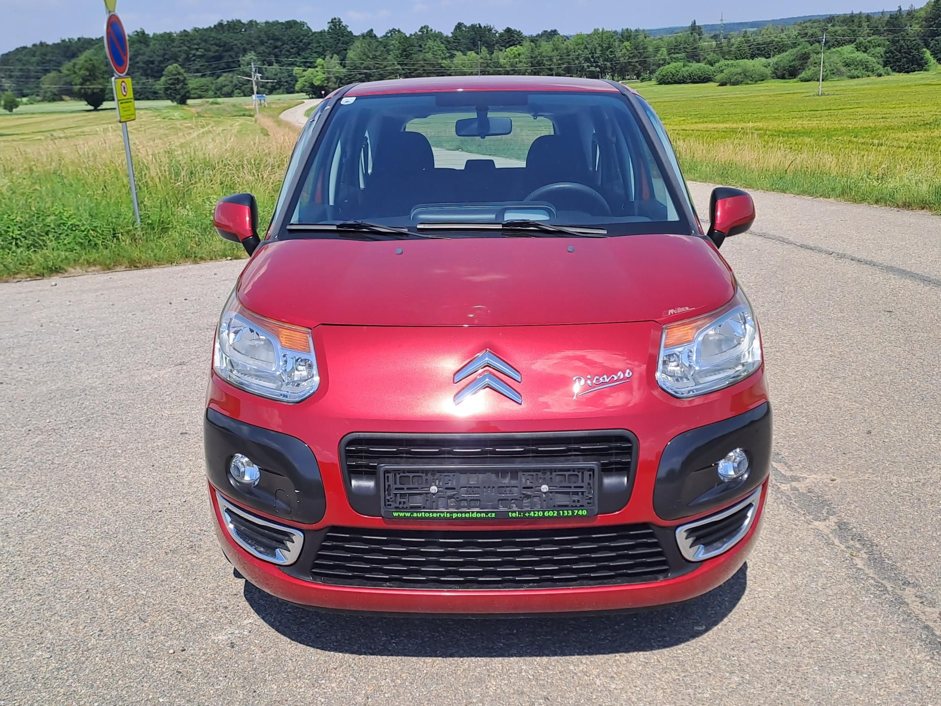Citroën C3 Picasso, 1.4 SERVISOVÁNO PĚKNÝ STAV - fotka 2