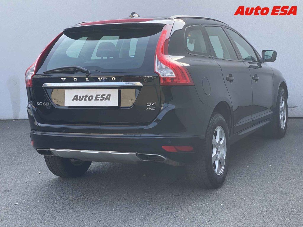 Volvo XC60, 2.4D - fotka 4