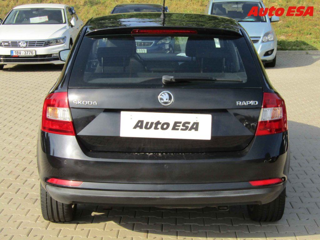 Škoda Rapid, 1.6TDi - fotka 5