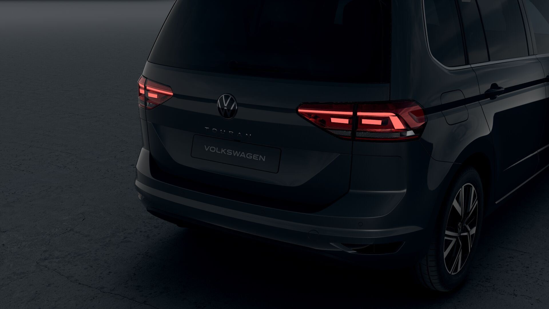 Volkswagen Touran, Touran People 1,5 TSI 110 kW - fotka 5