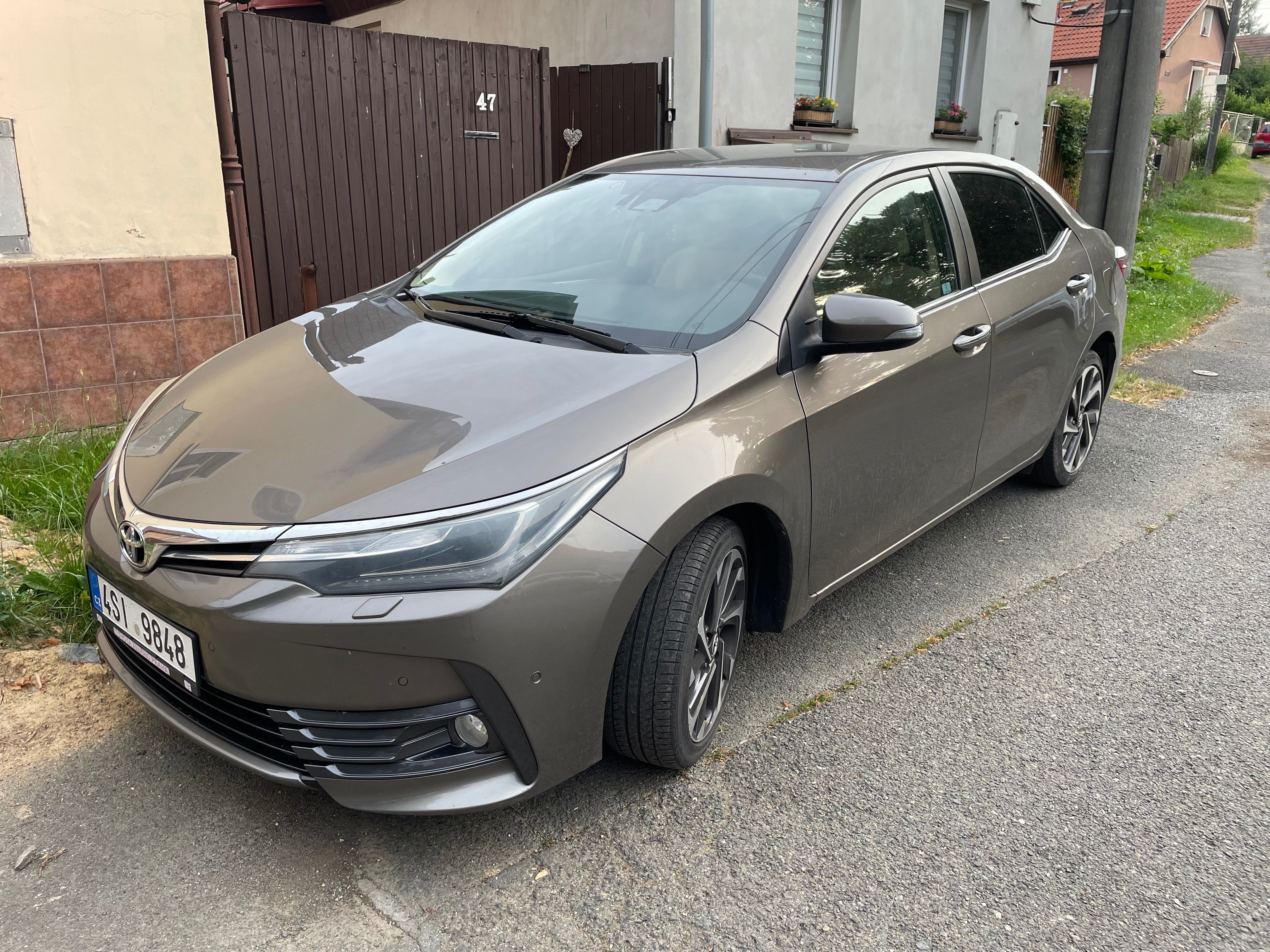 Toyota Corolla - fotka 2