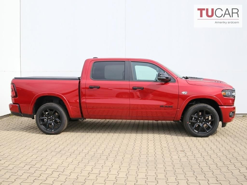 RAM 1500, Laramie 5.7 V8 HEMI 2026 - fotka 3