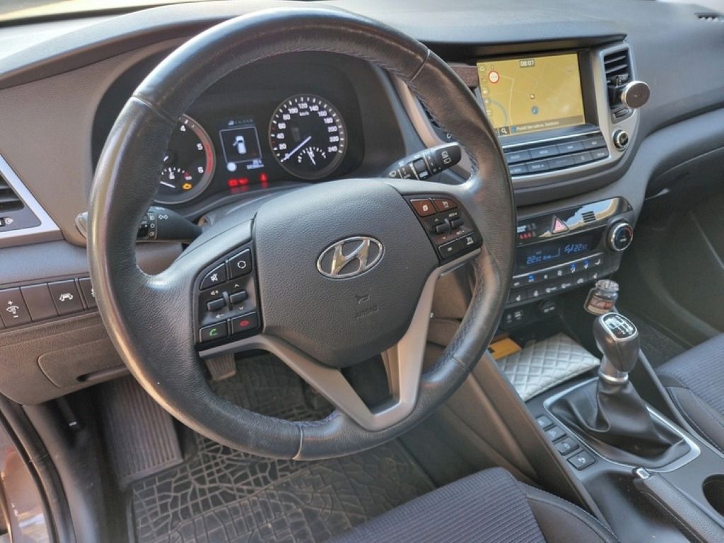 Hyundai Tucson, Hyundai Tucson 1.7 CRDi Trikol - fotka 6