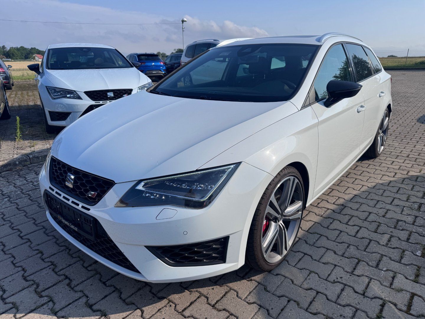 Seat Leon, 2.0 TSI Cupra 280 DSG - fotka 3