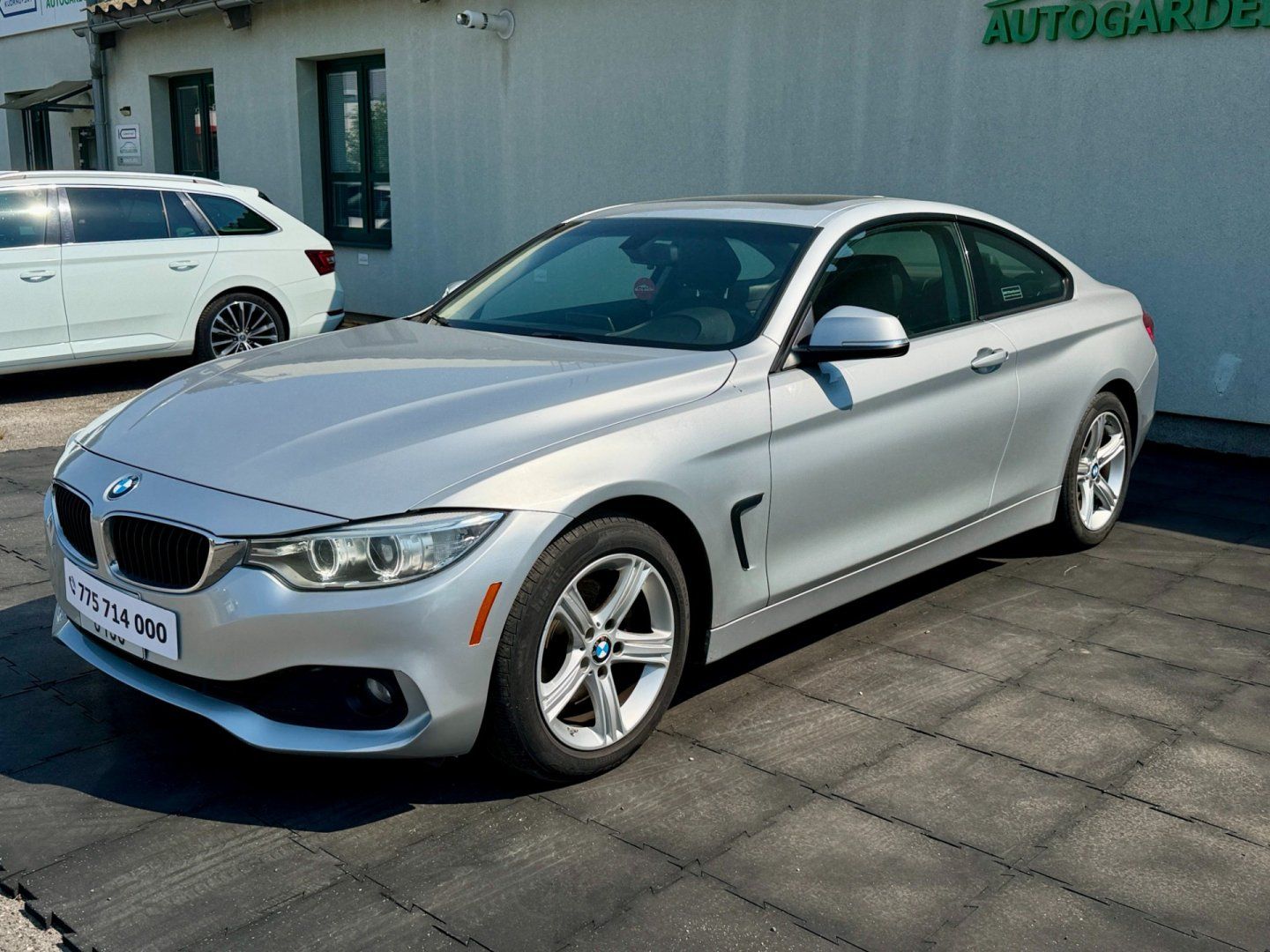 BMW Řada 4, 428i X-drive automat - fotka 3
