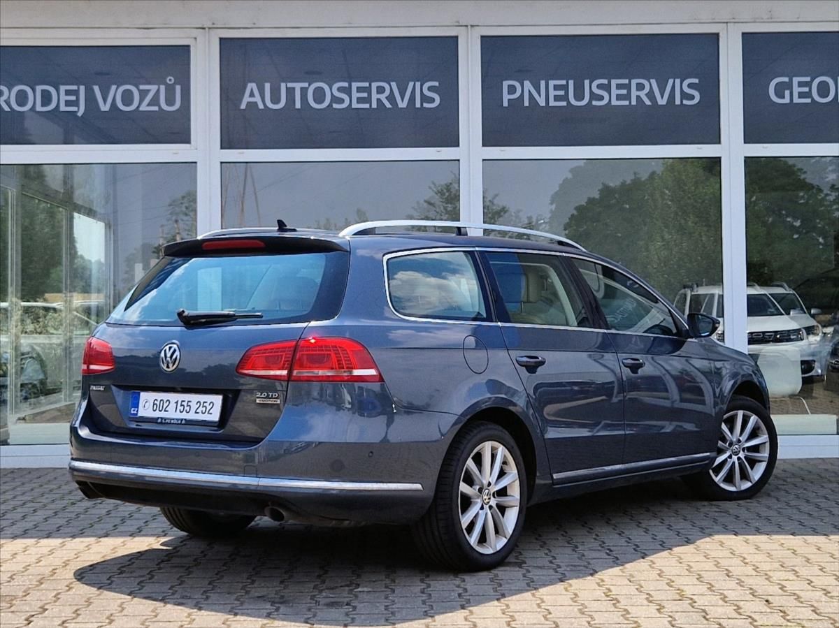 Volkswagen Passat, 2,0 TDi 4MOTION KŮŽE KAMERA - fotka 5