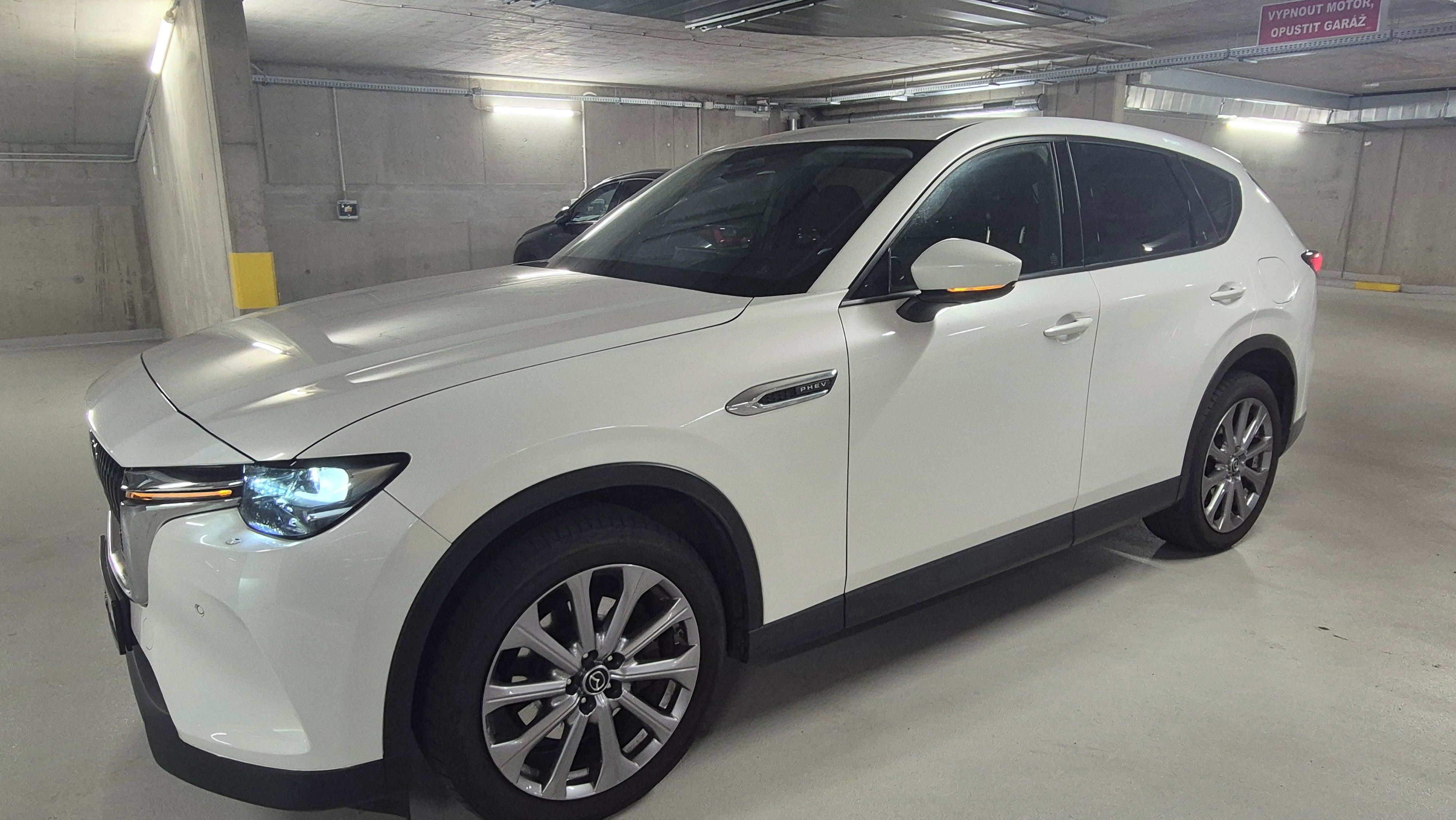 Mazda CX-60, Mazda CX-60 2.5 PHEV 241 kW - fotka 2