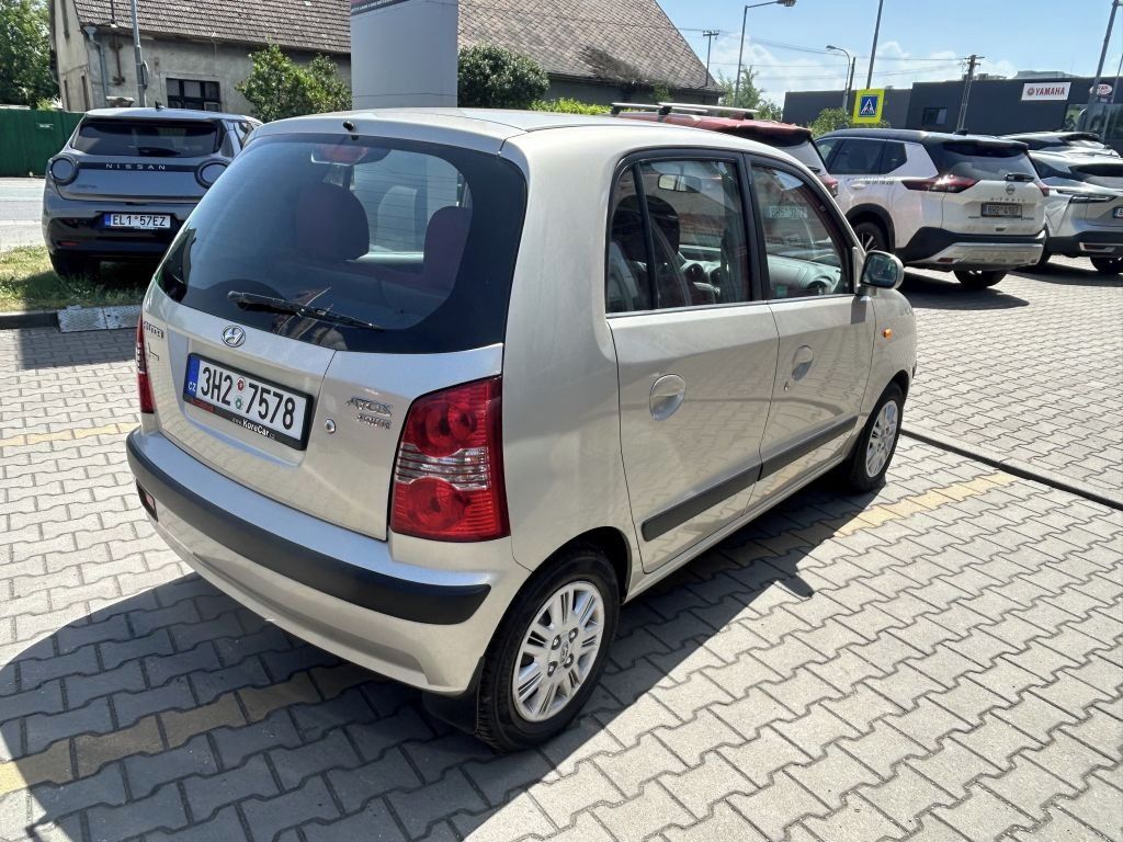 Hyundai Atos, 1.1i 46kW 1. Maj. ČR - fotka 4