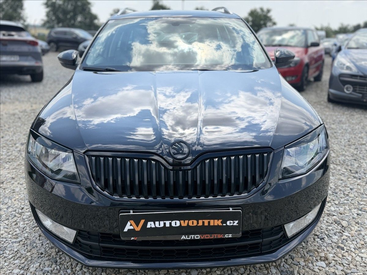 Škoda Octavia, 2,0 STYLE EL.KUFR, VYHŘ.ČELNÍ - fotka 2