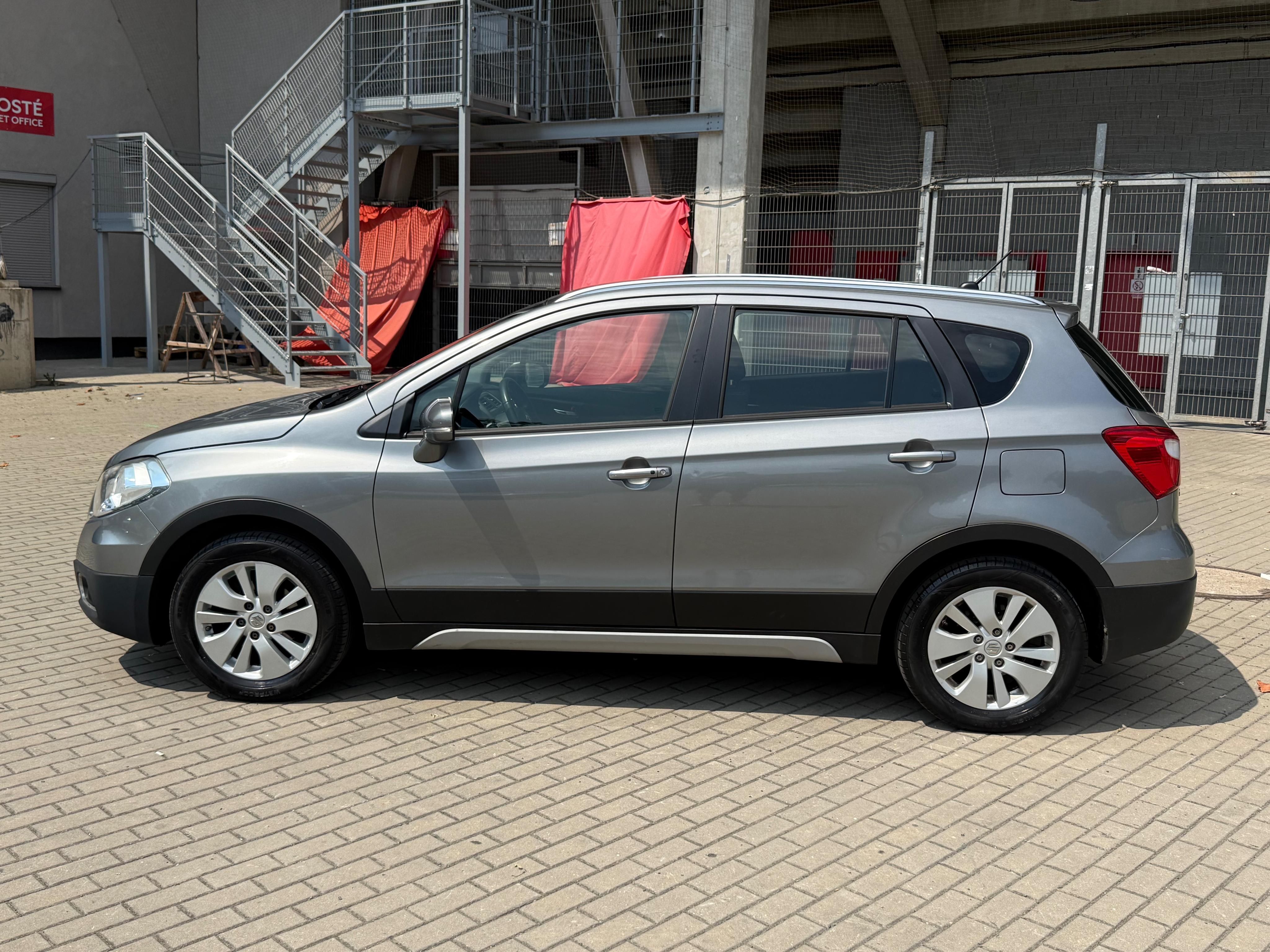 Suzuki SX4, 1.6i,88kw 4x4 Servisované - fotka 2