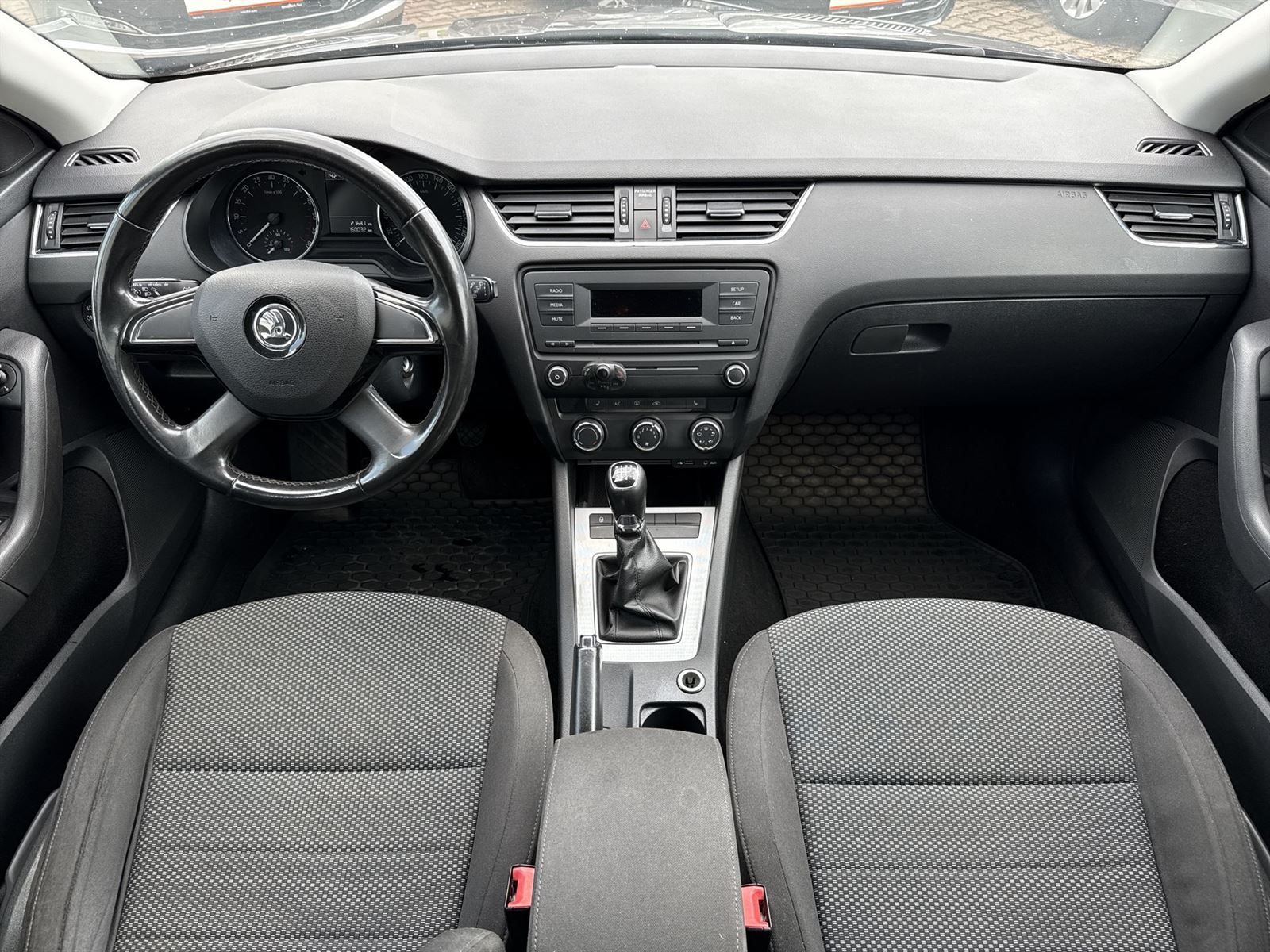 Škoda Octavia, Combi 1.6 TDI Ambition - fotka 5