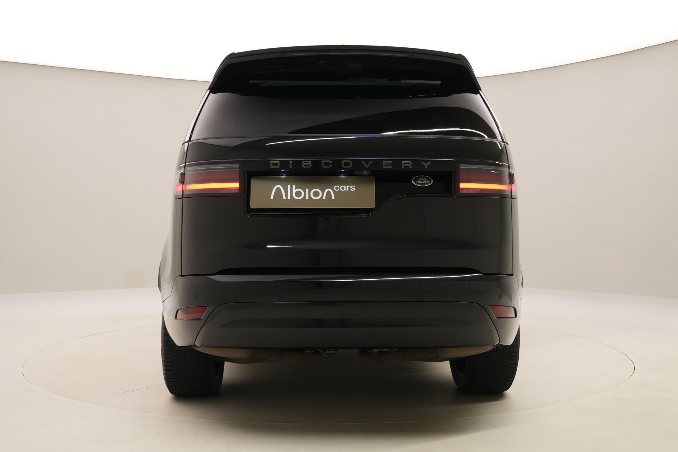 Land Rover Discovery, D250 R-DYNAMIC SE AWD AUT 7m - fotka 4