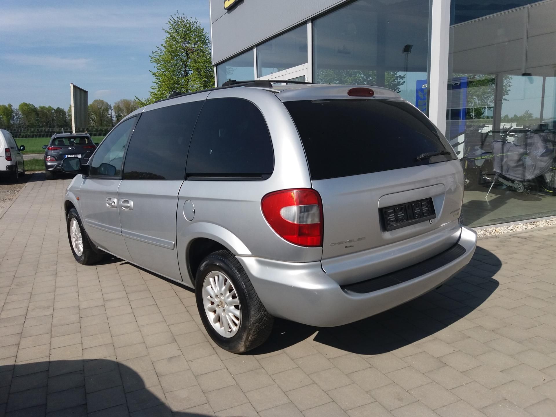 Chrysler Grand Voyager, 2.8 CRD,110kW,AUTOMAT,7.MÍST!! - fotka 6