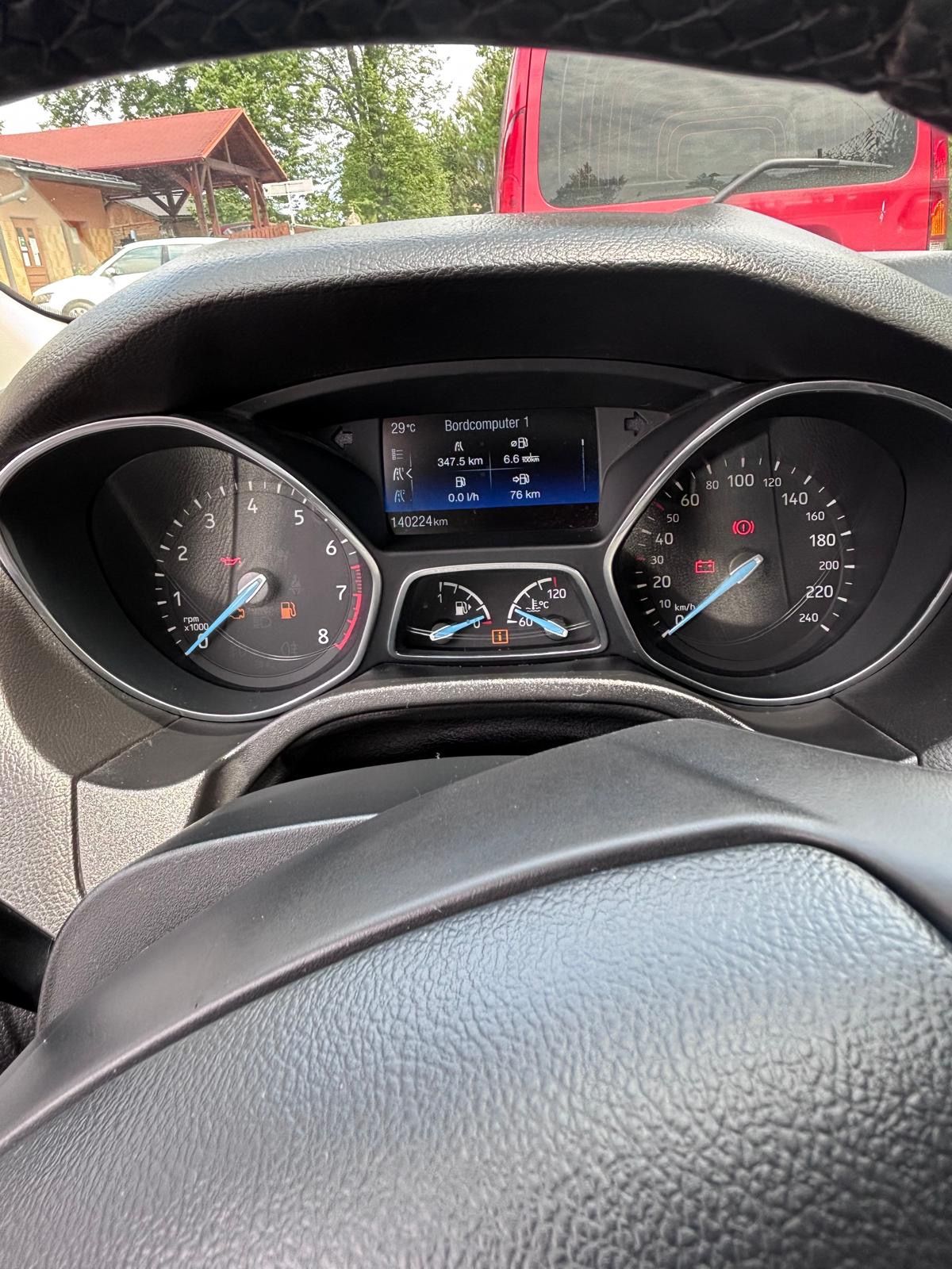 Ford Focus, 1.0 TSI servisováno - fotka 6